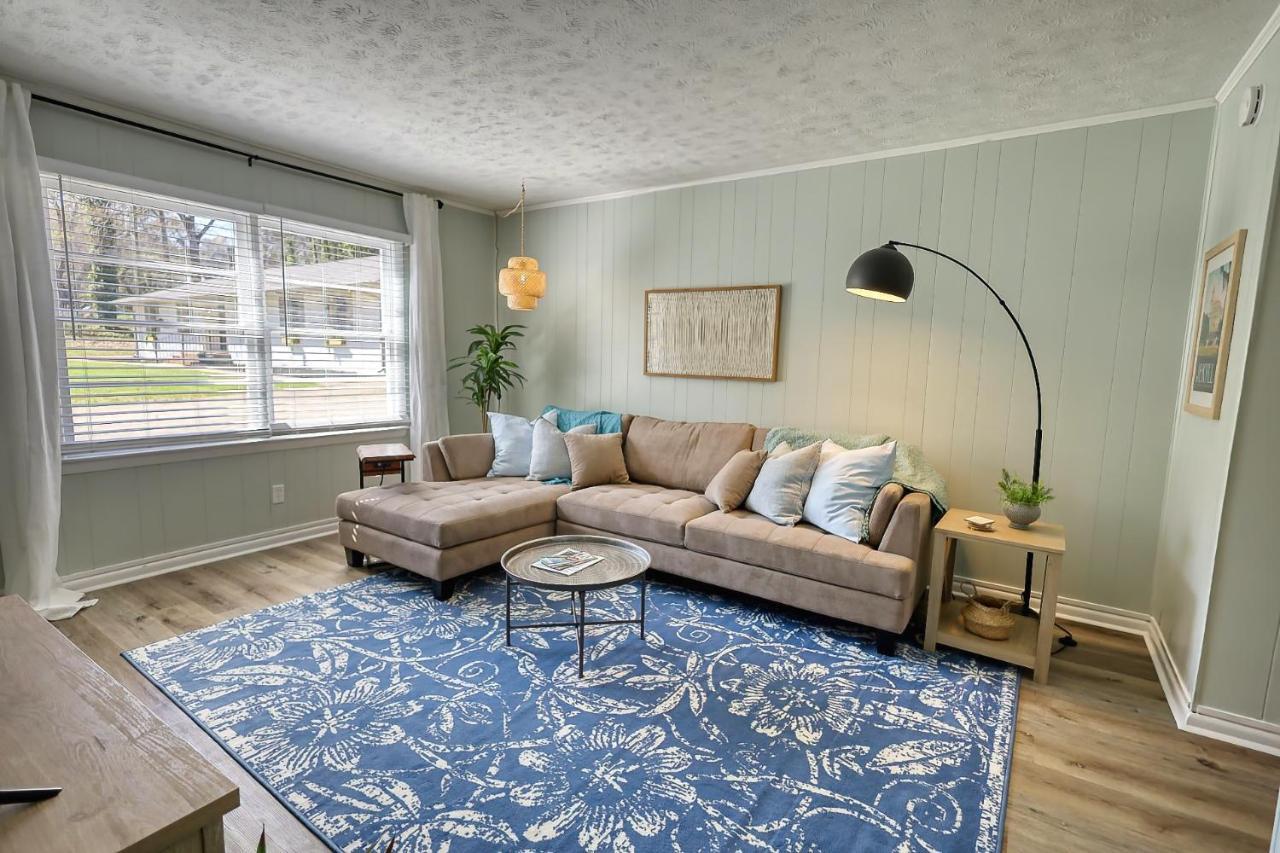 Coastal Cottage 1/2 Mile From Covington Square Bagian luar foto