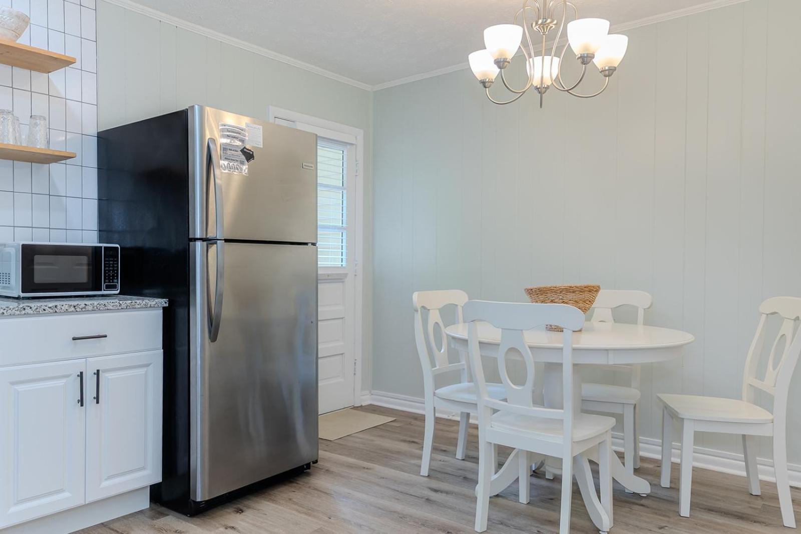 Coastal Cottage 1/2 Mile From Covington Square Bagian luar foto