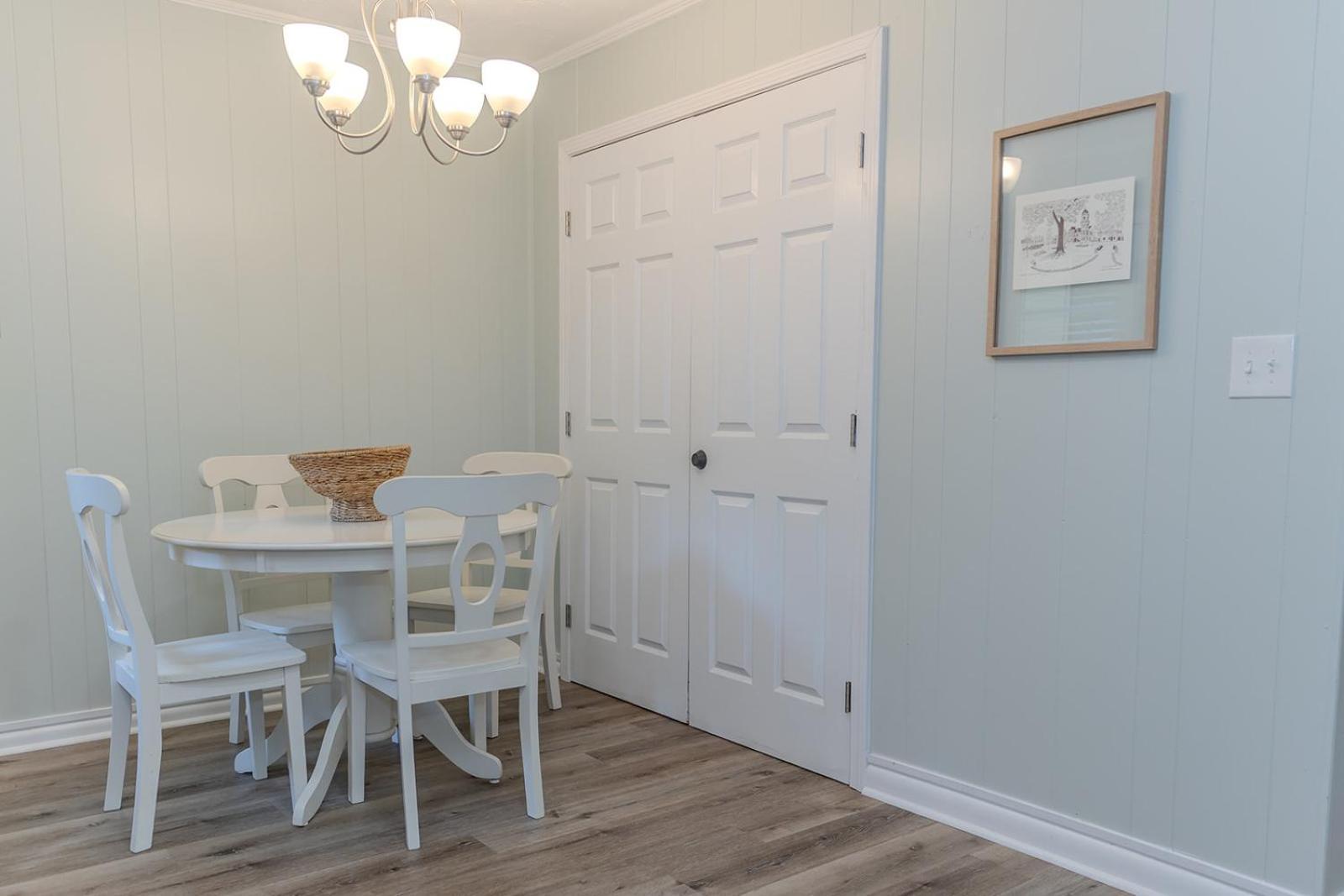 Coastal Cottage 1/2 Mile From Covington Square Bagian luar foto
